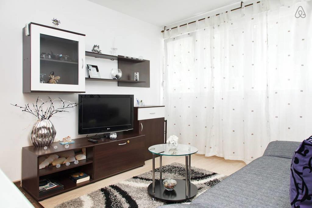 Apartment Stanic - "Home Away From Home" Split Room photo