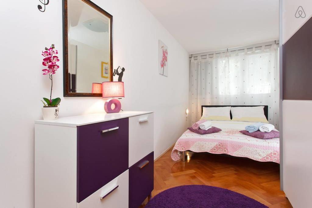Apartment Stanic - "Home Away From Home" Split Room photo